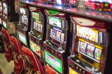 AduQ cash game and tournament modes tutorial